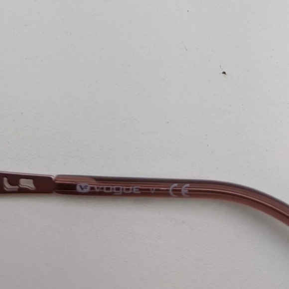 🕶️VOGUE VO4035-SB 5019/73 55/16 135/YHG325🕶️ - Picture 3 of 6